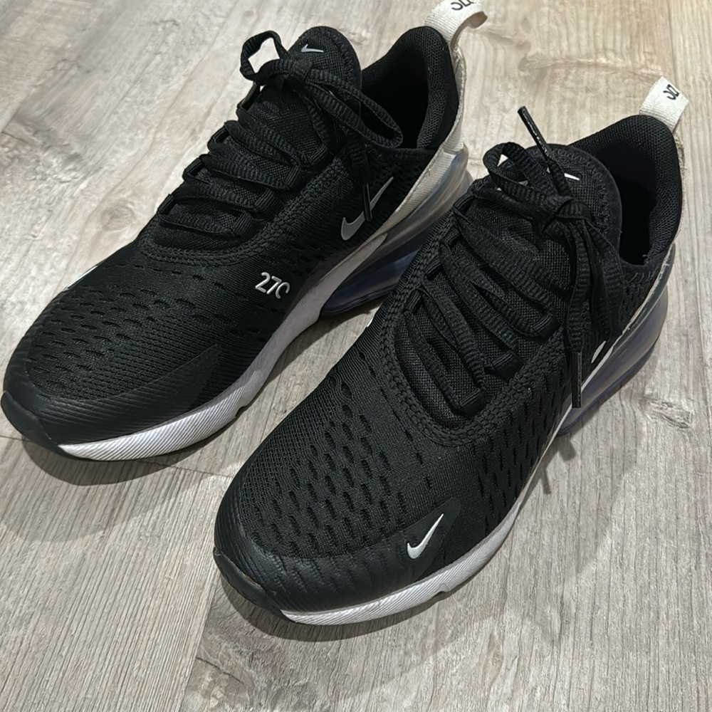 Women nike 270 shoes size 6
